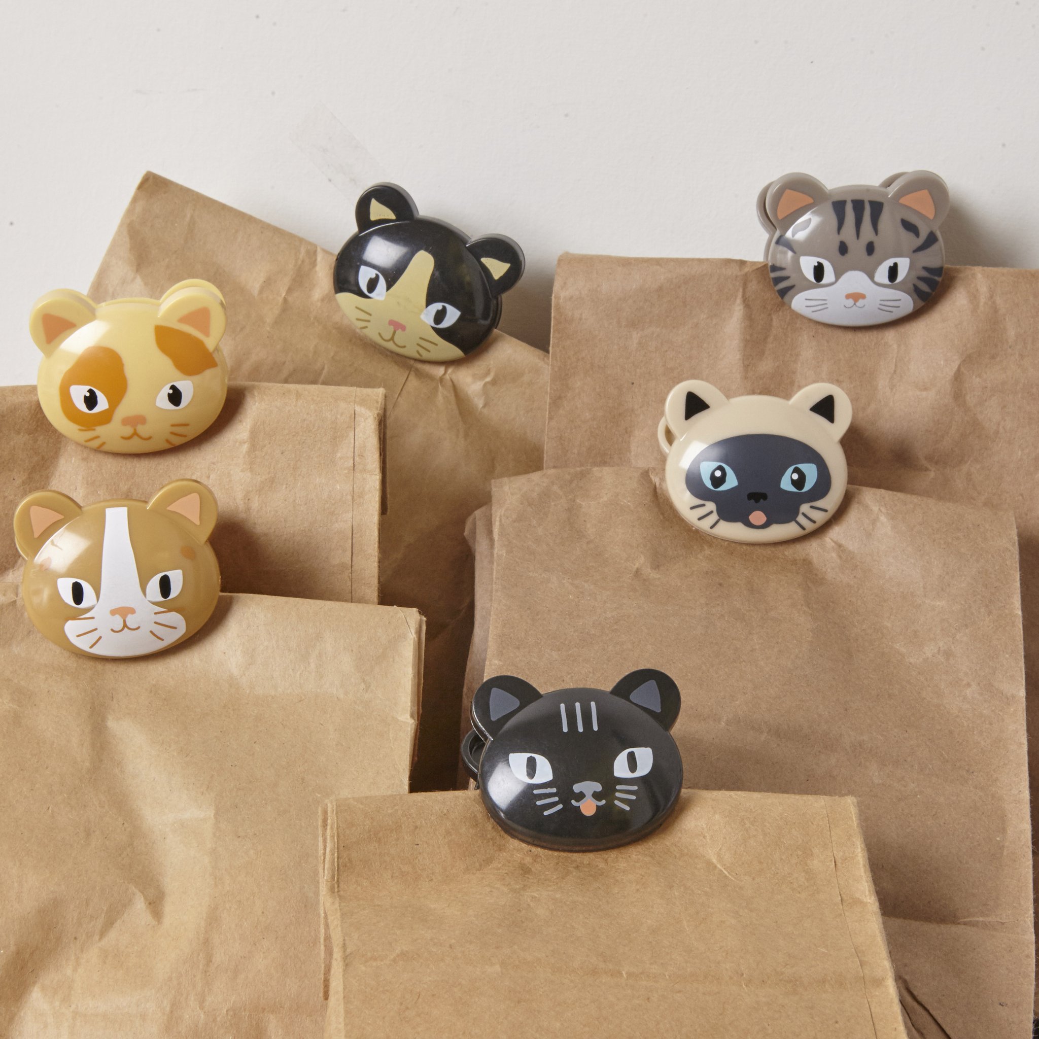 Cat Bag Clips – lifestyle on paper snack bags