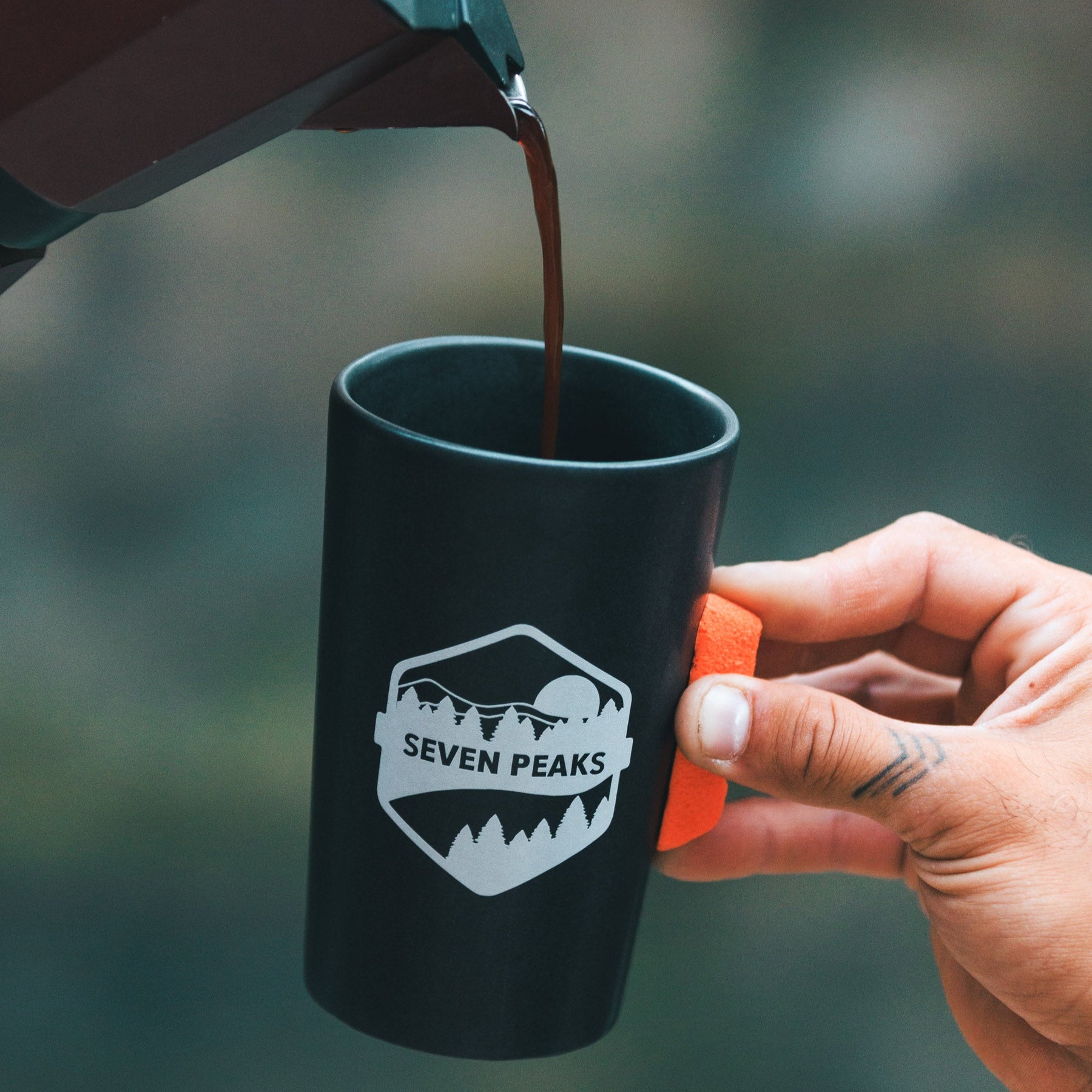 Climber Mug 9c Detailaufnahme des Klettergriffs