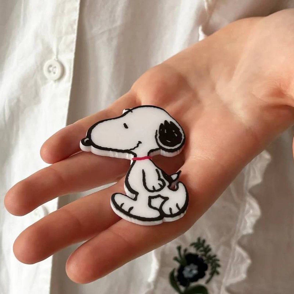 Peanuts Snoopy Anstecker