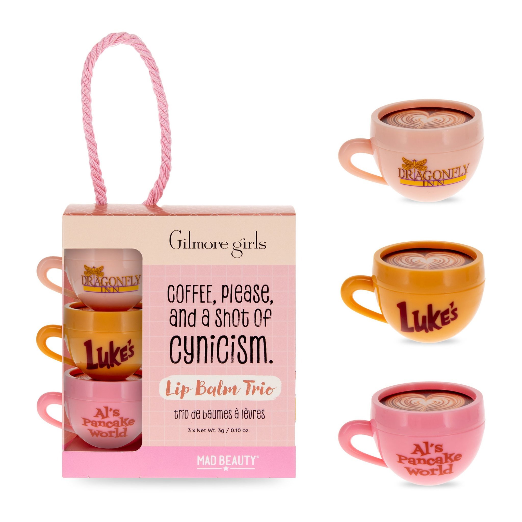 Verpackung des Gilmore Girls Lippenbalsam-Trios neben den Tassen Dragonfly Inn, Luke's und Al's Pancake World