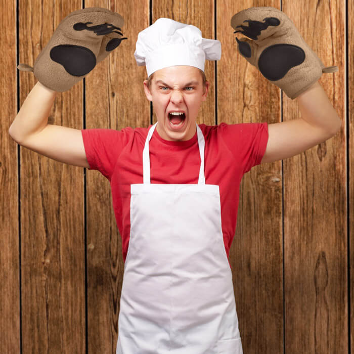 Ofenhandschuhe Bärentatzen von Fred Bear Hands