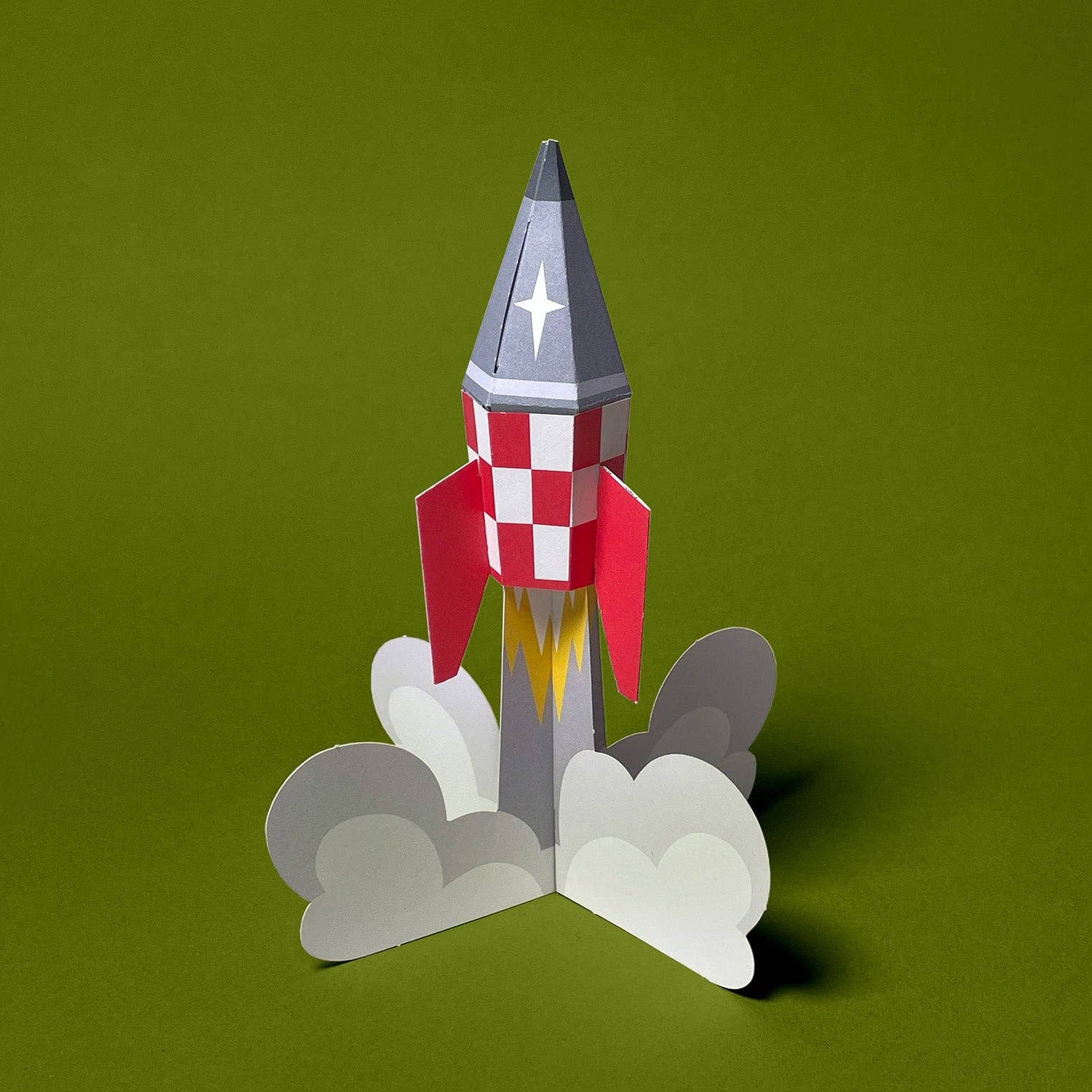 Fertig gebastelt: 3D-Modell Retro-Rakete aus Papier