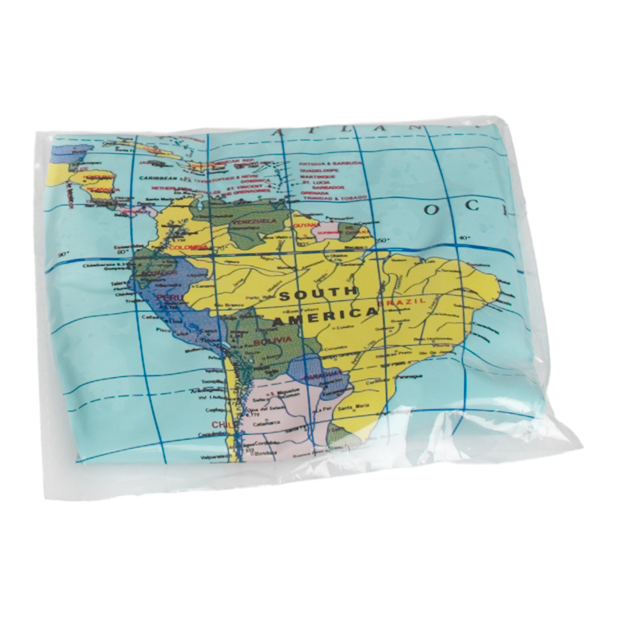 Il mappamondo gonfiabile piegato con il Sud America visibile