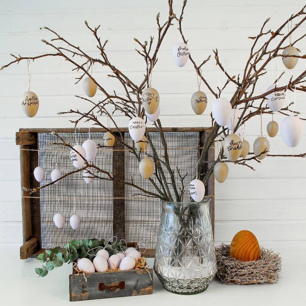 12 Pappmaché-Ostereier