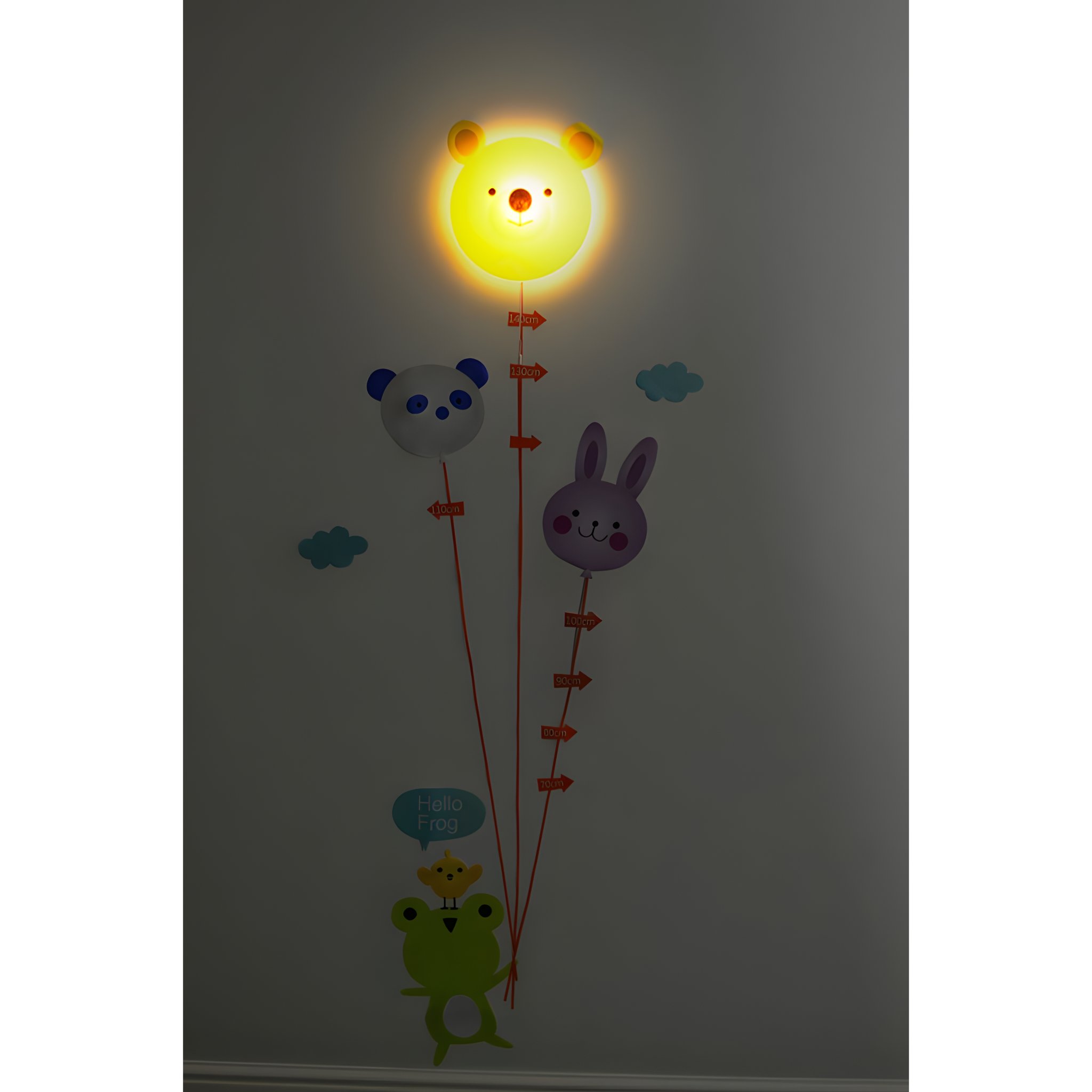 Kindermesslatte mit Wandstickern und Nachtlicht