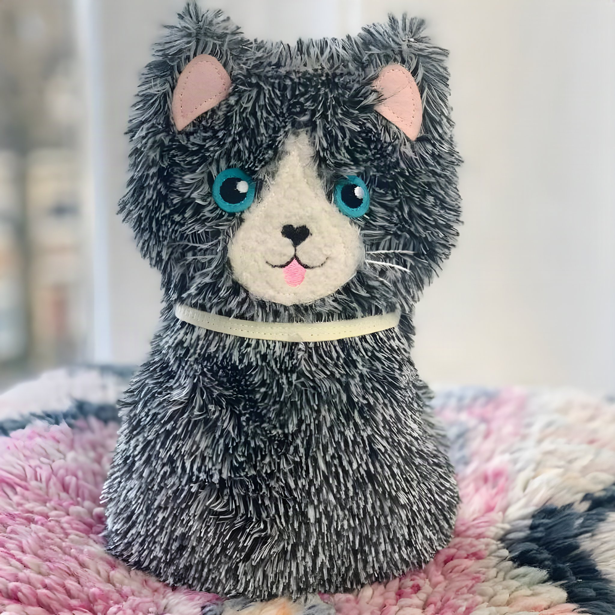 Huggable Mellow Cat