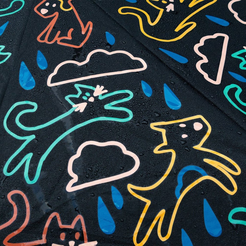 Es regnet Katzen und Hunde Regenschirm