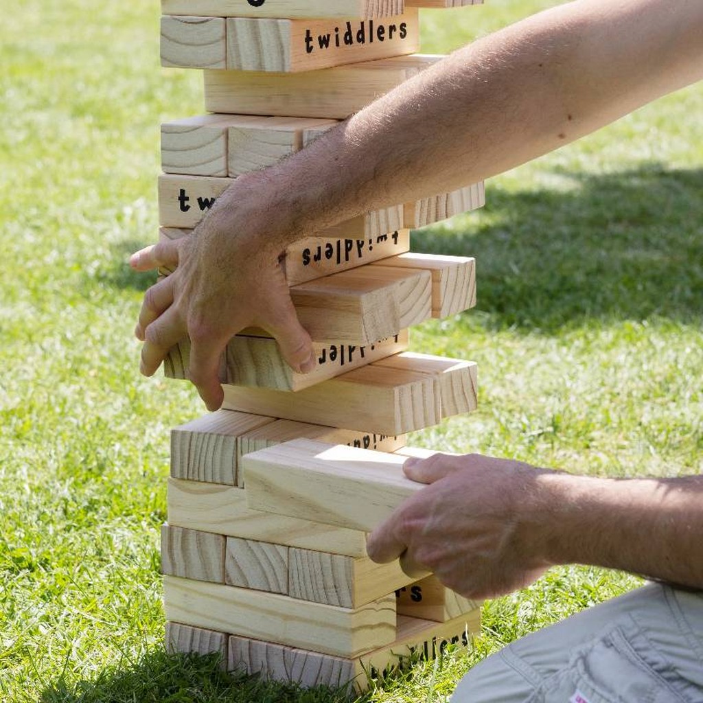 Riesen-Jenga-Spiel