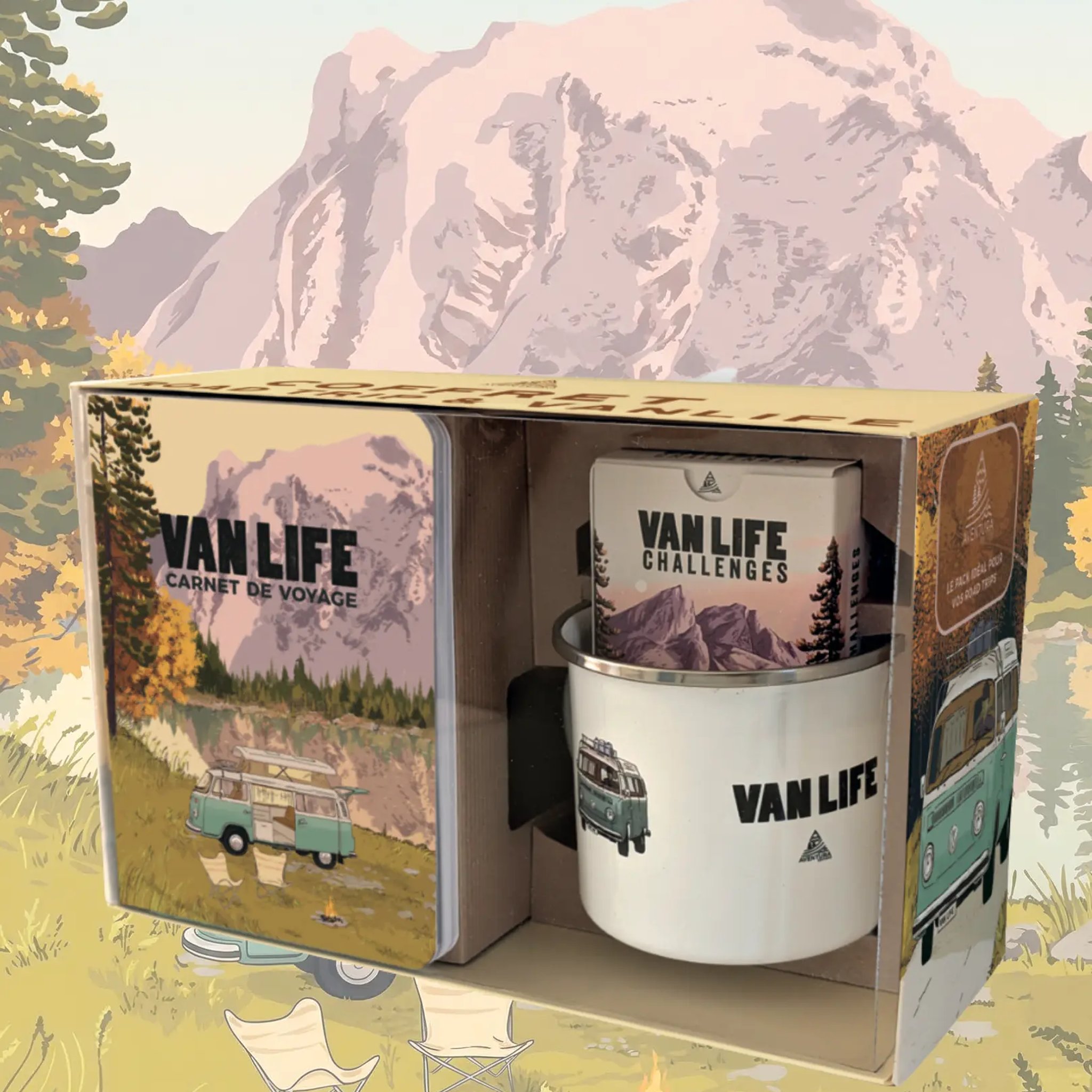 Camper-Geschenkset vor illustrierter Berglandschaft