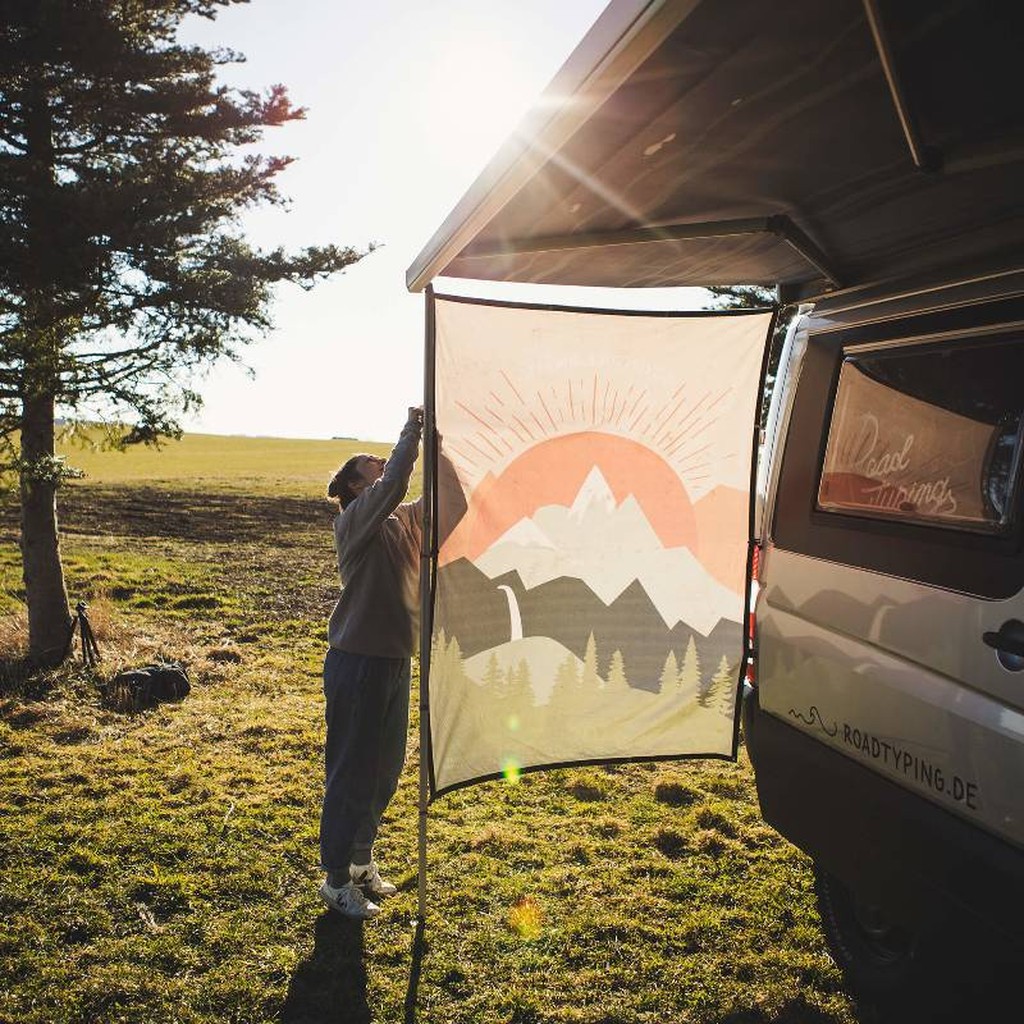 Adventure Awaits Picknickdecke