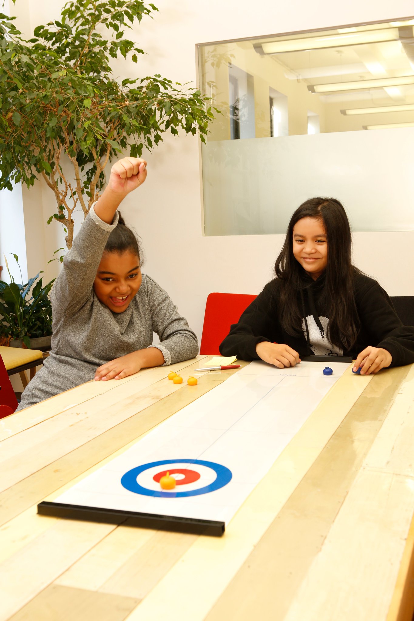 Curling de Table de Kikkerland – Lifestyle