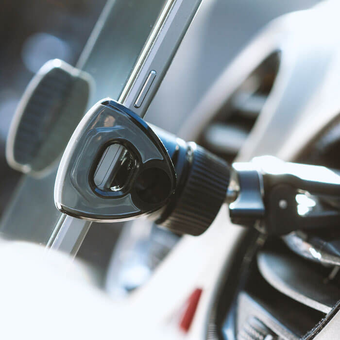 360° Handyhalter fürs Auto