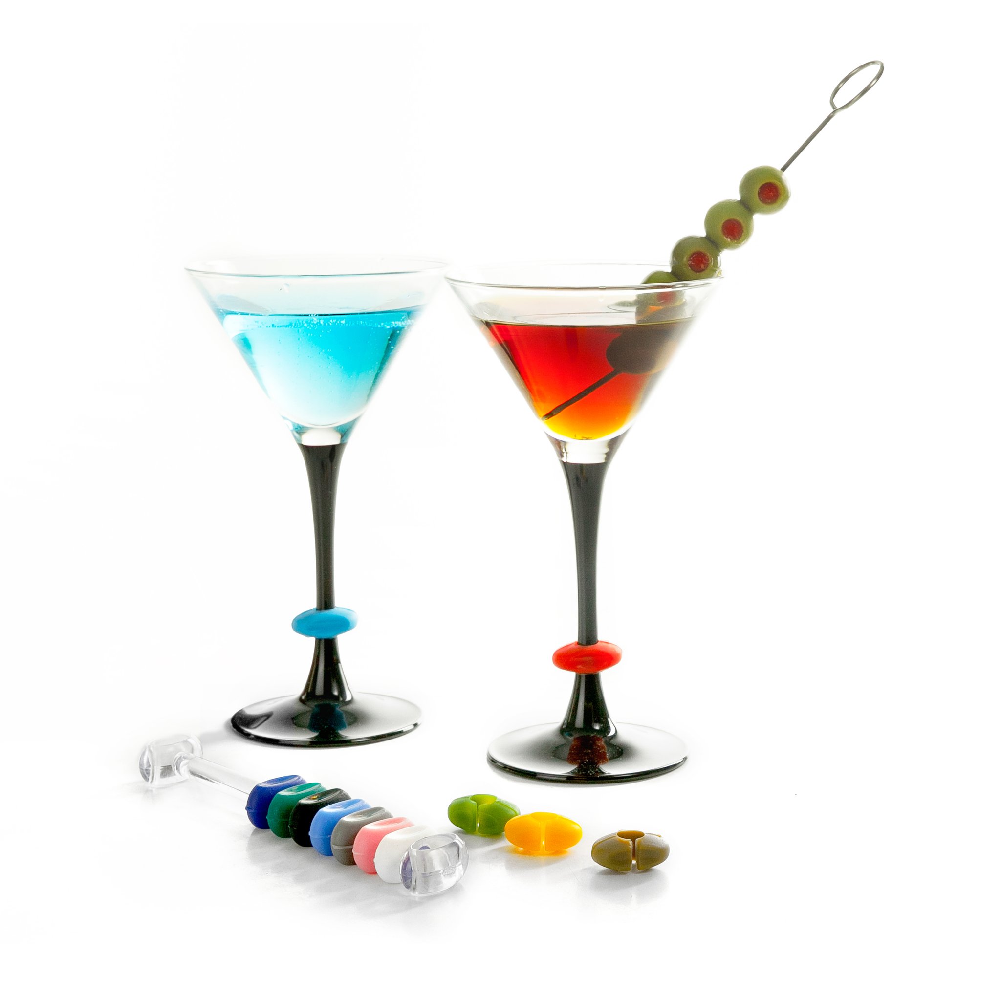Glass markers on the stems of two cocktail glasses at an aperitif