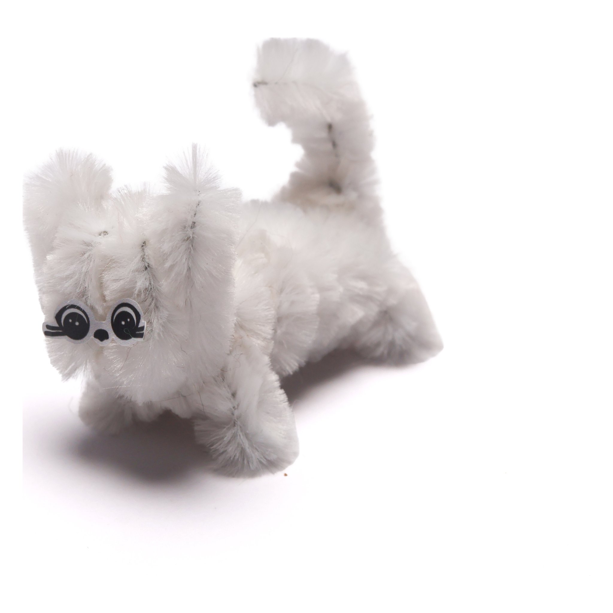 Mini Furry Friends craft kit – white cat