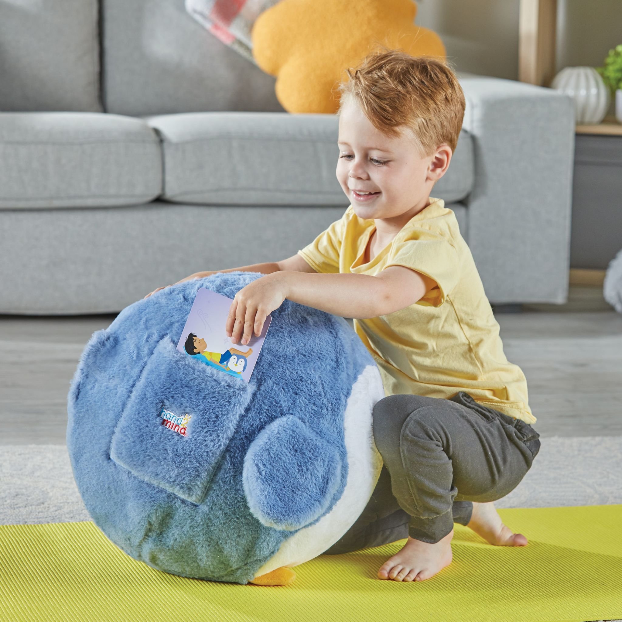 Yoga-Ball-Buddy Pinguin BubblePlush – Kartentasche im Bezug
