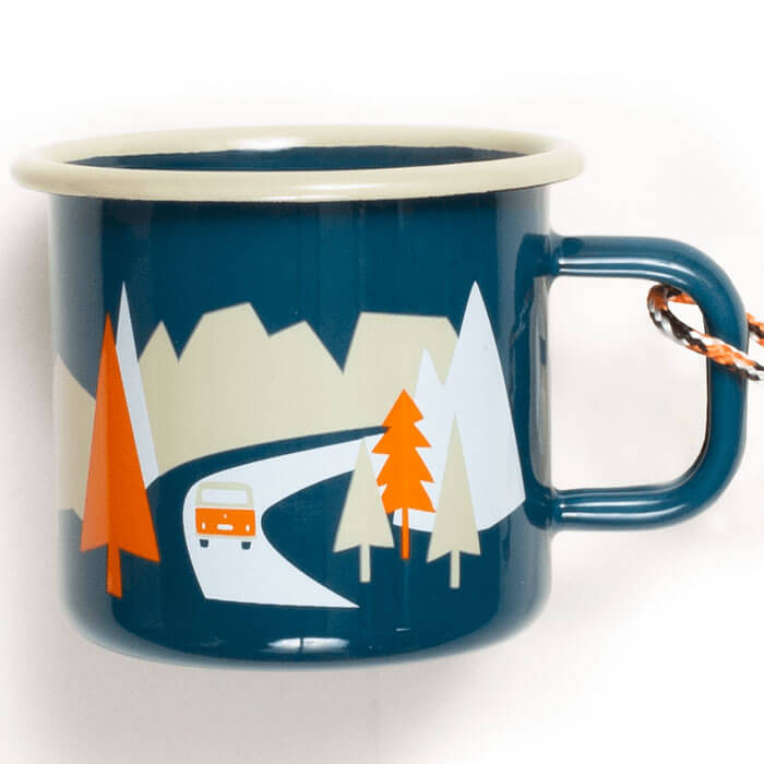 Tasse en Émail A Life Full of Adventures