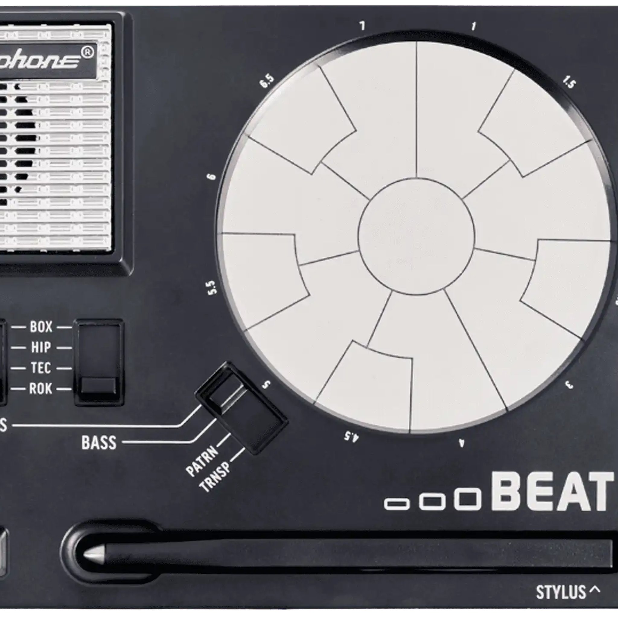Stylophone BEAT – close-up of the circular beat pad