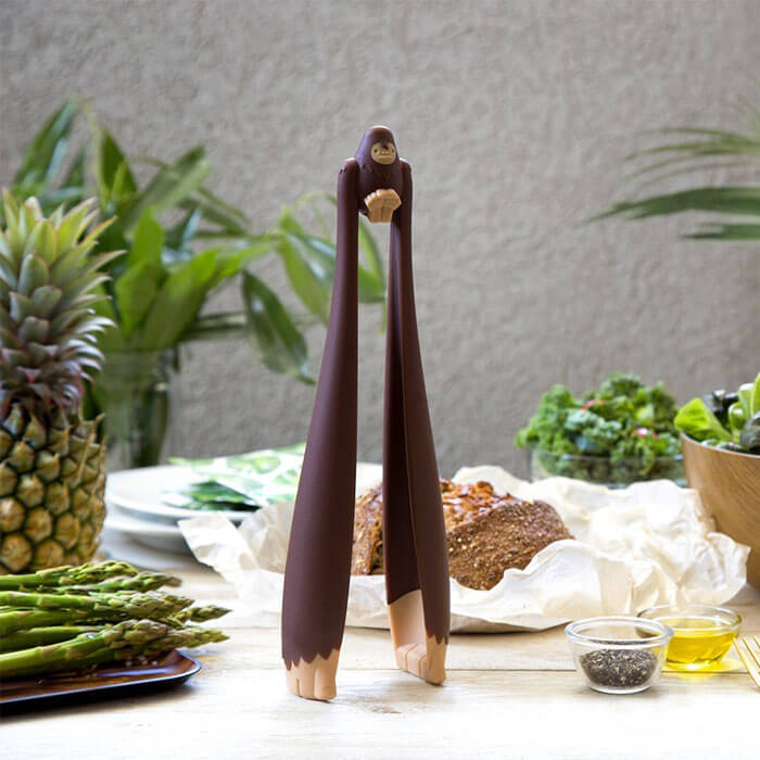 Bigfoot Salad Tongs