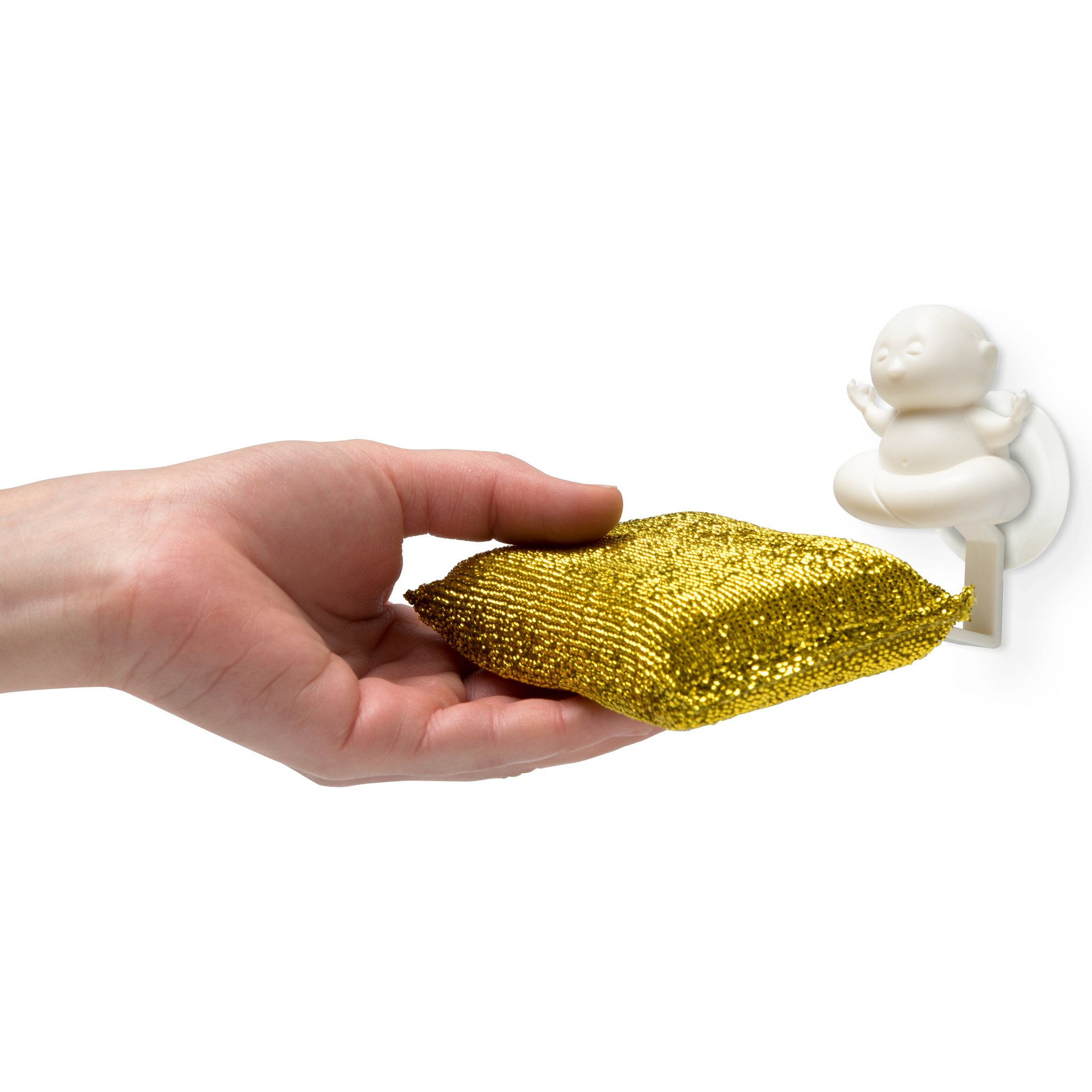 Hand legt den Schwamm auf den Yogi Halter mit Saugnapf