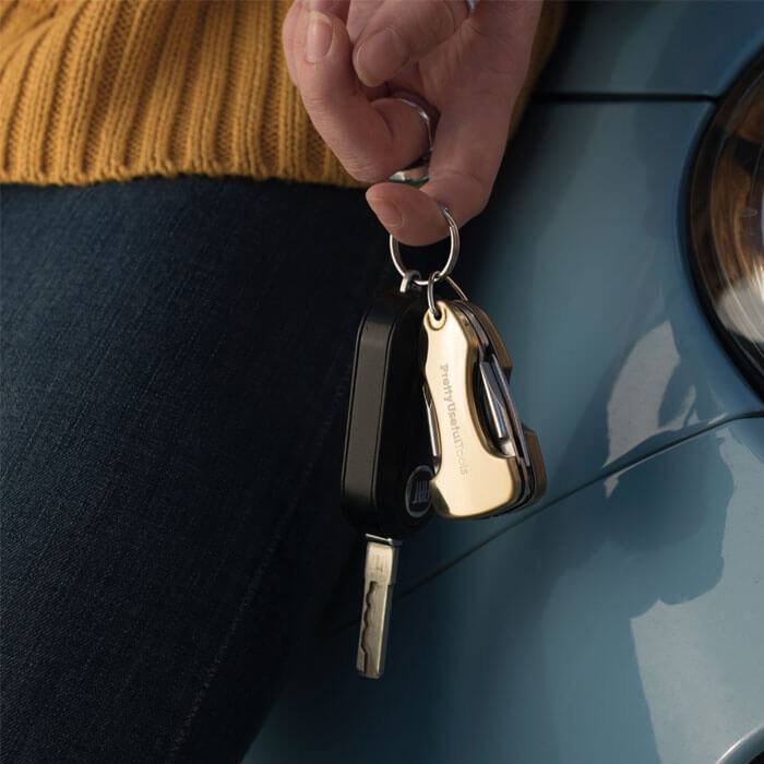 Multitool-Schlüsselanhänger mit Taschenlampe