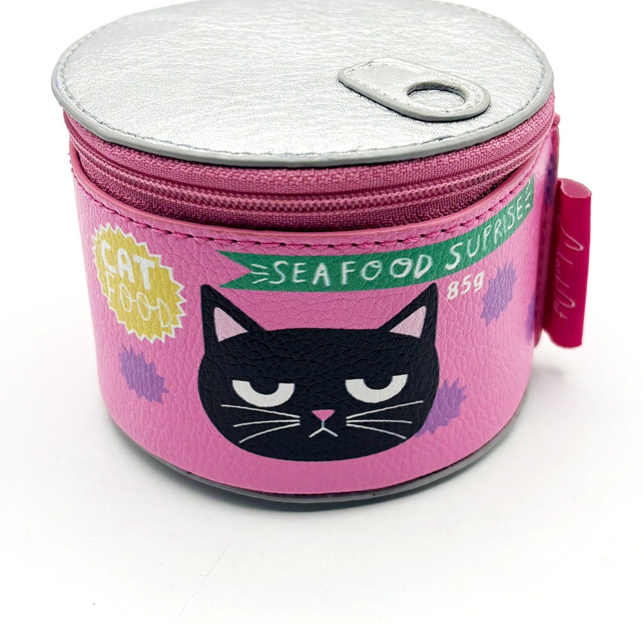Front of the tin with Seafood Surprise label and silver lid