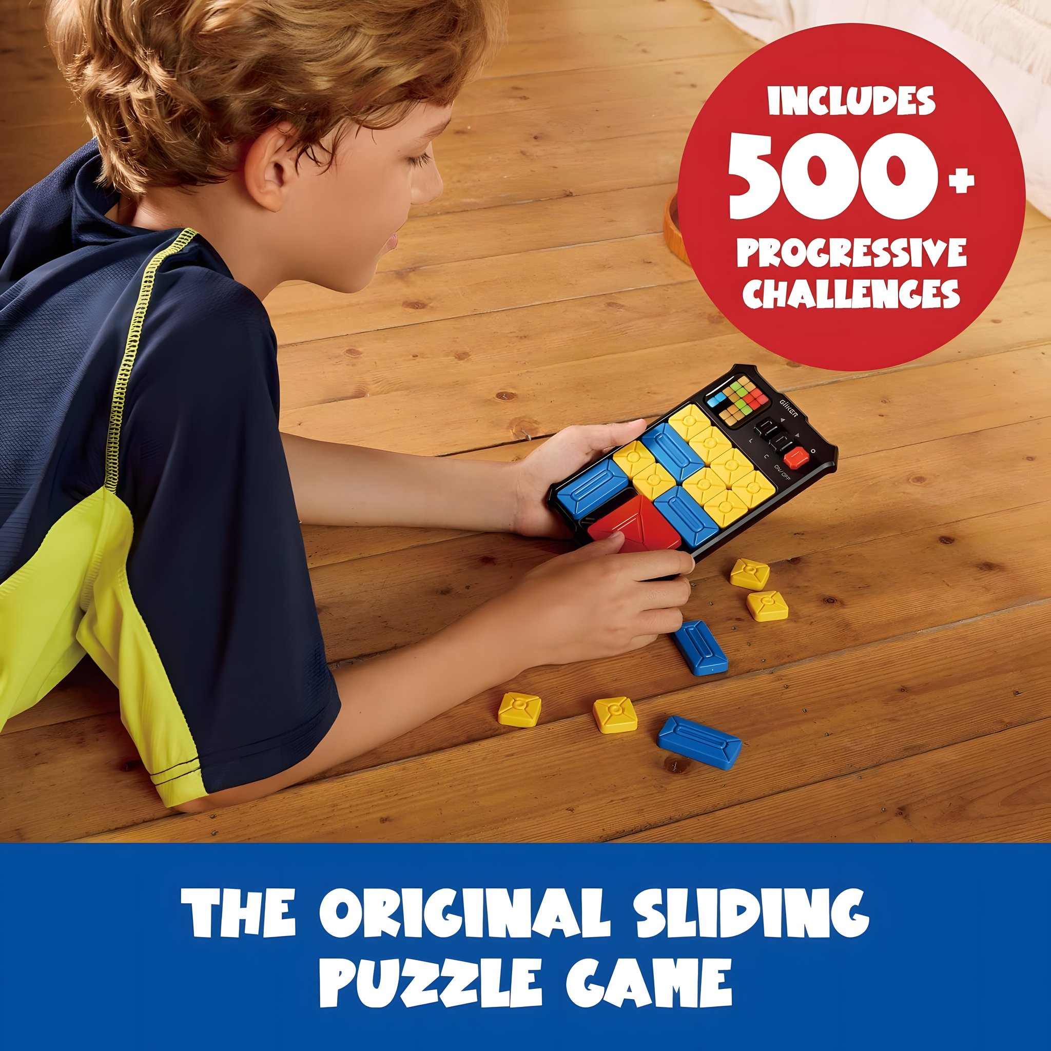 Junge spielt das Schiebe-Puzzle mit über 500 Aufgaben