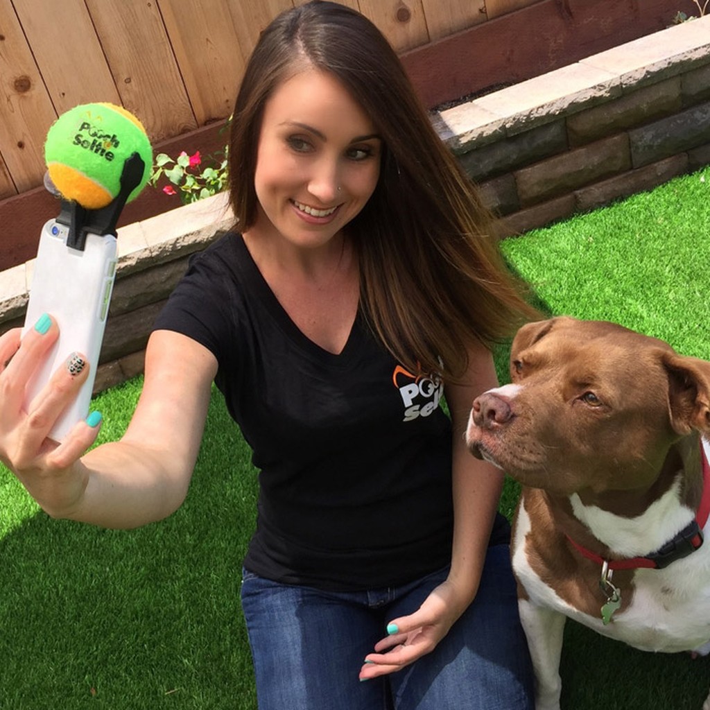 Pooch Selfie&trade; Smartphone Attachment