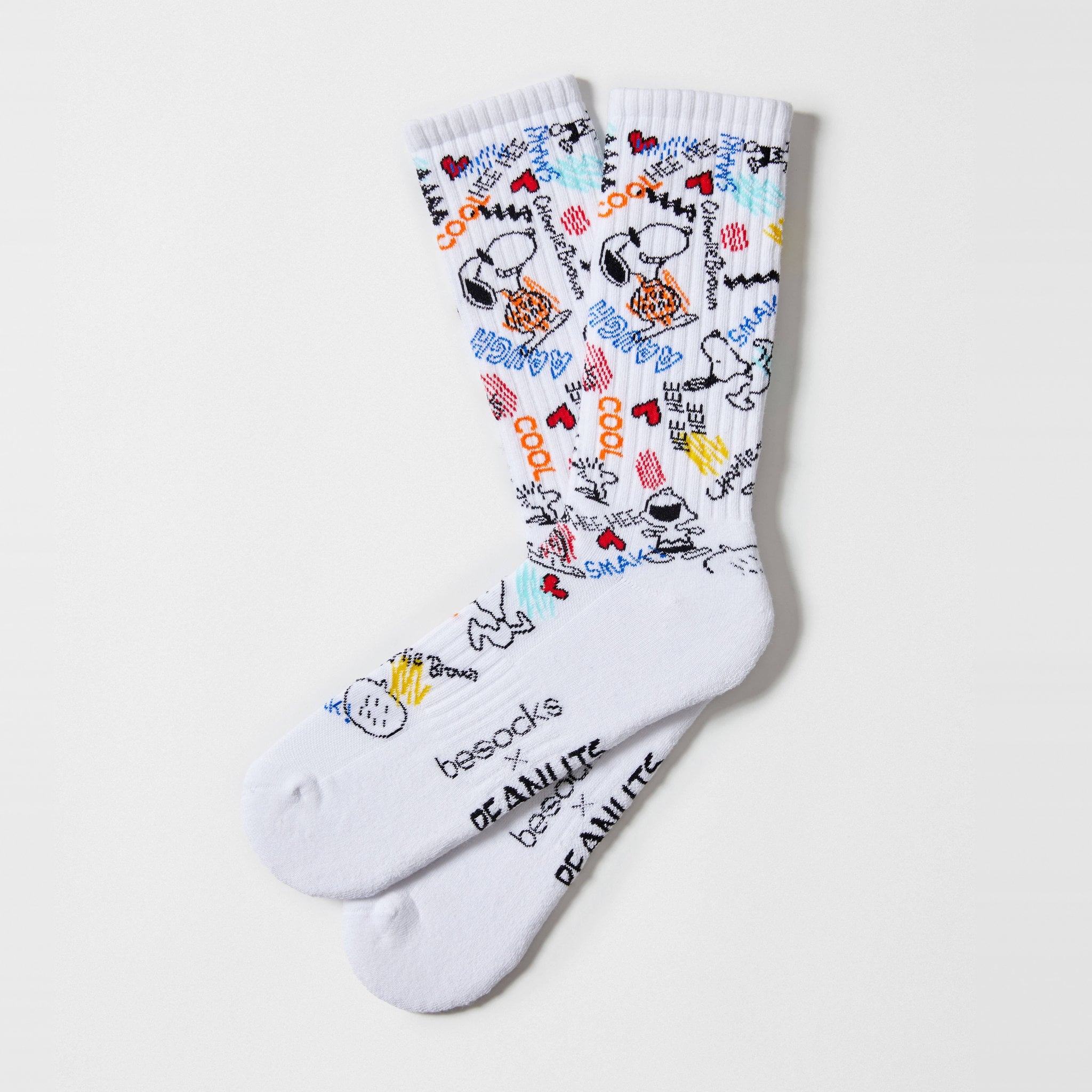 White socks with all-over print of Snoopy, Woodstock and hearts from the Snoopy Street socks set
