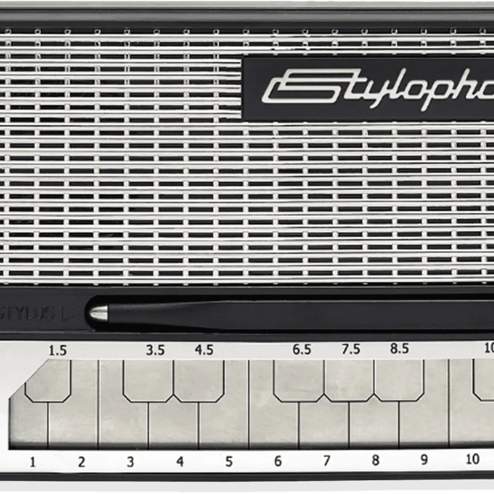 Stylophone S-1 – Nahaufnahme der Metalltastatur mit Stylus
