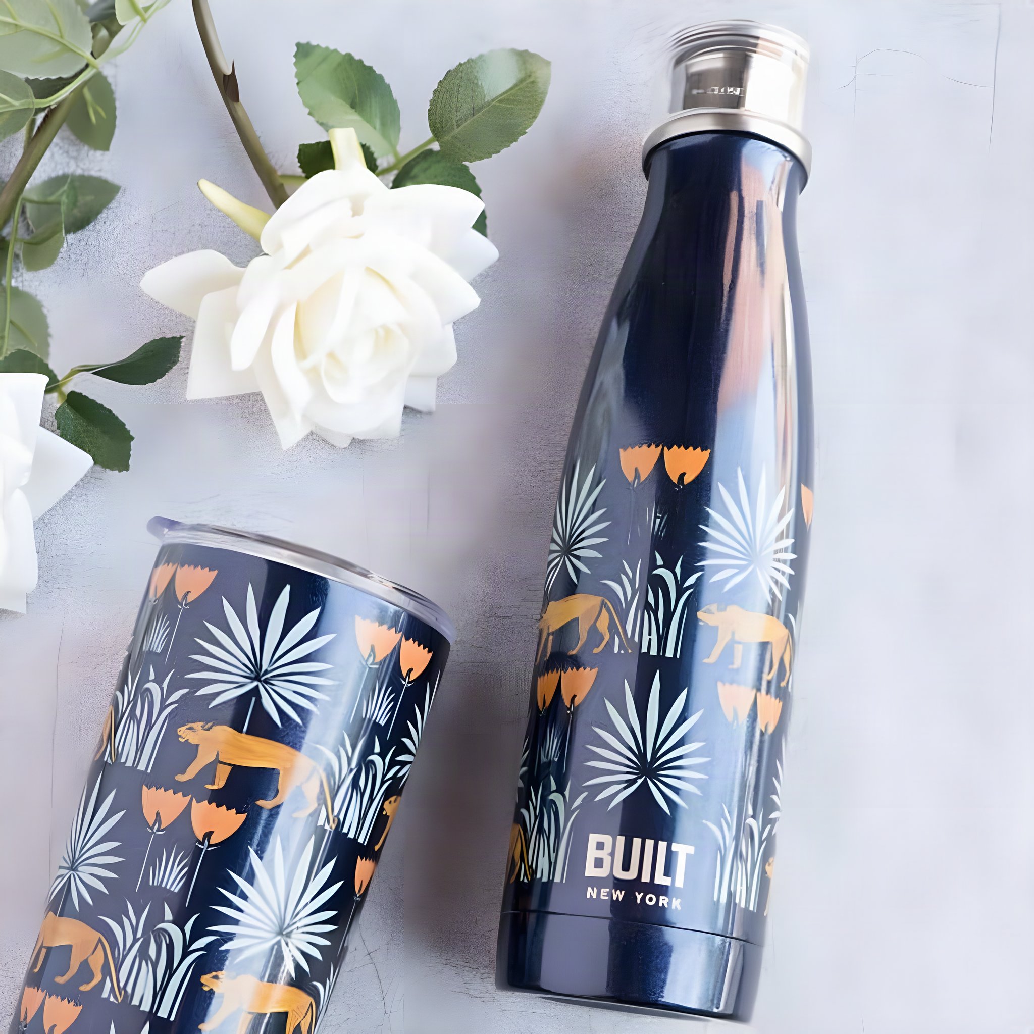 Built V&amp;A 590ml Double Walled Stainless Steel Travel Mug Lioness
