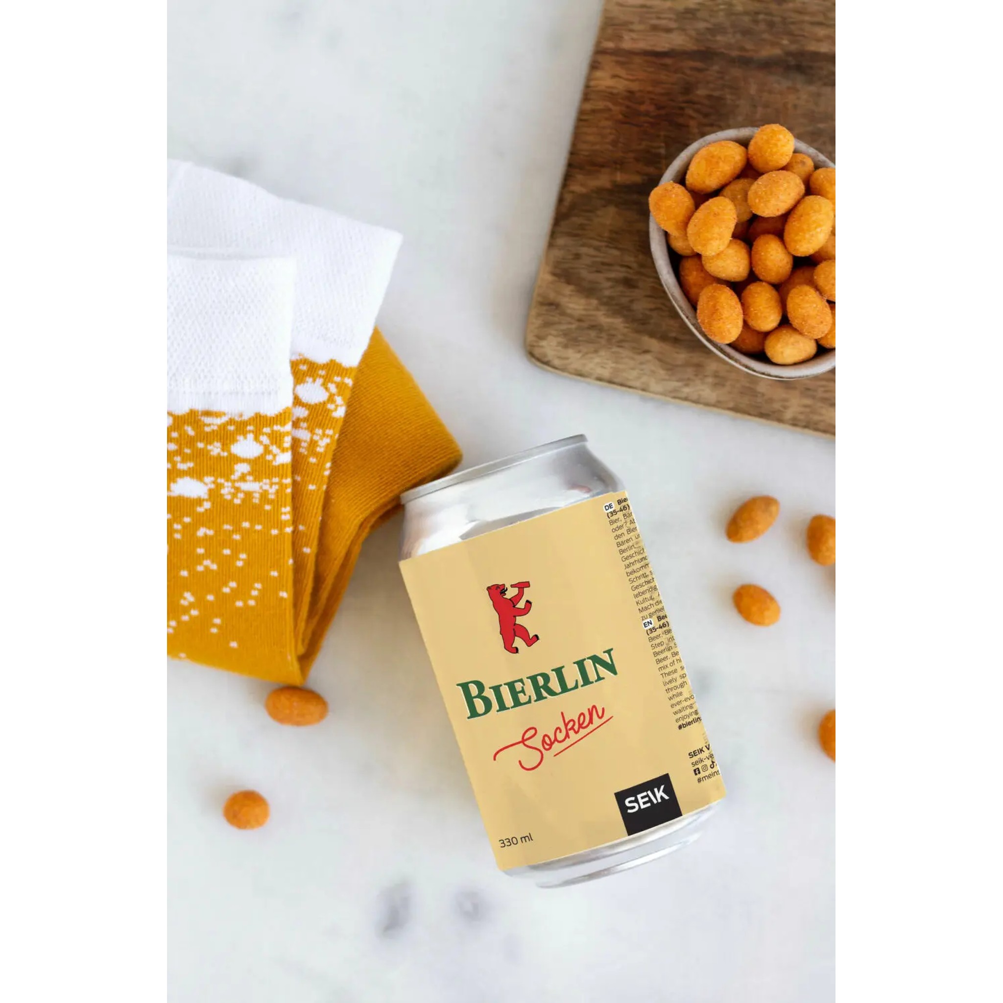 Beerlin Berlin Beer Socks by SEIK – Back of beer can with description