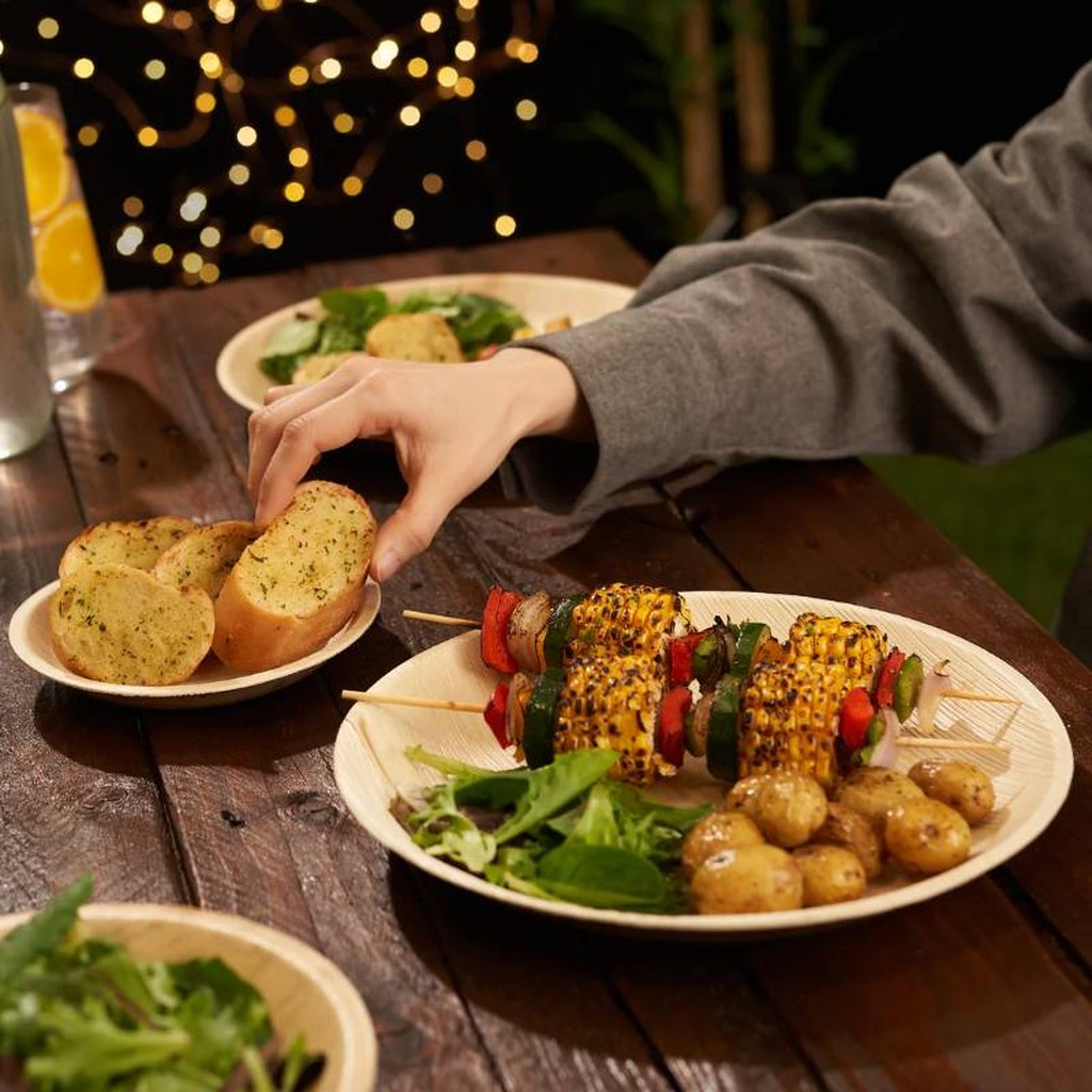 Runde Palmblatt-Teller &ndash; 40er-Pack