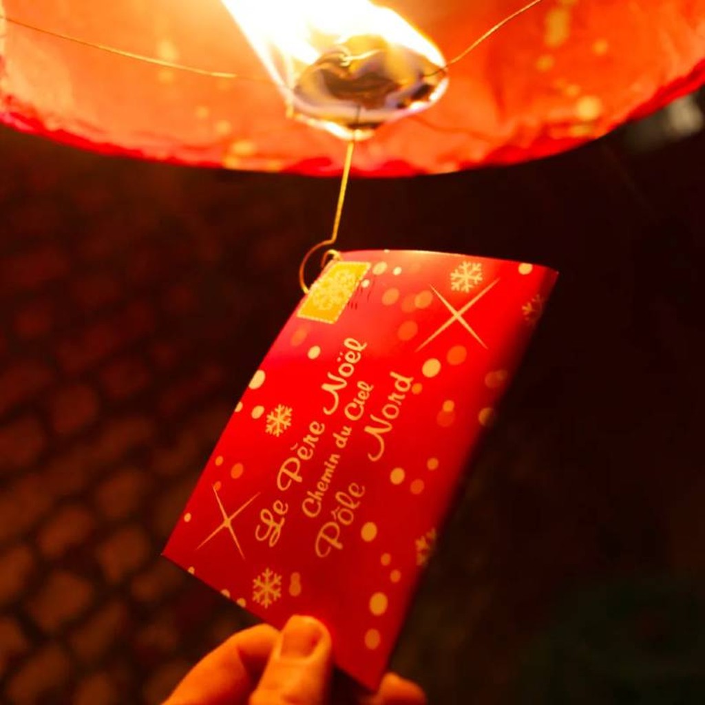 Fliegender Brief an den Weihnachtsmann – Himmelslaterne