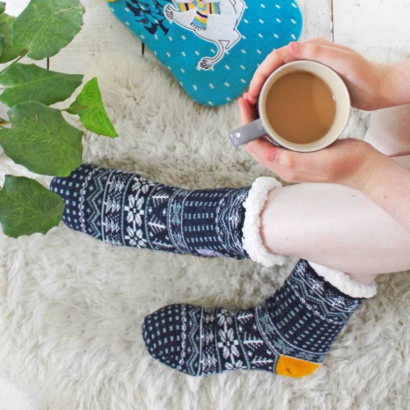 Moomin Slipper Socken mit Winter Design von House of Disaster