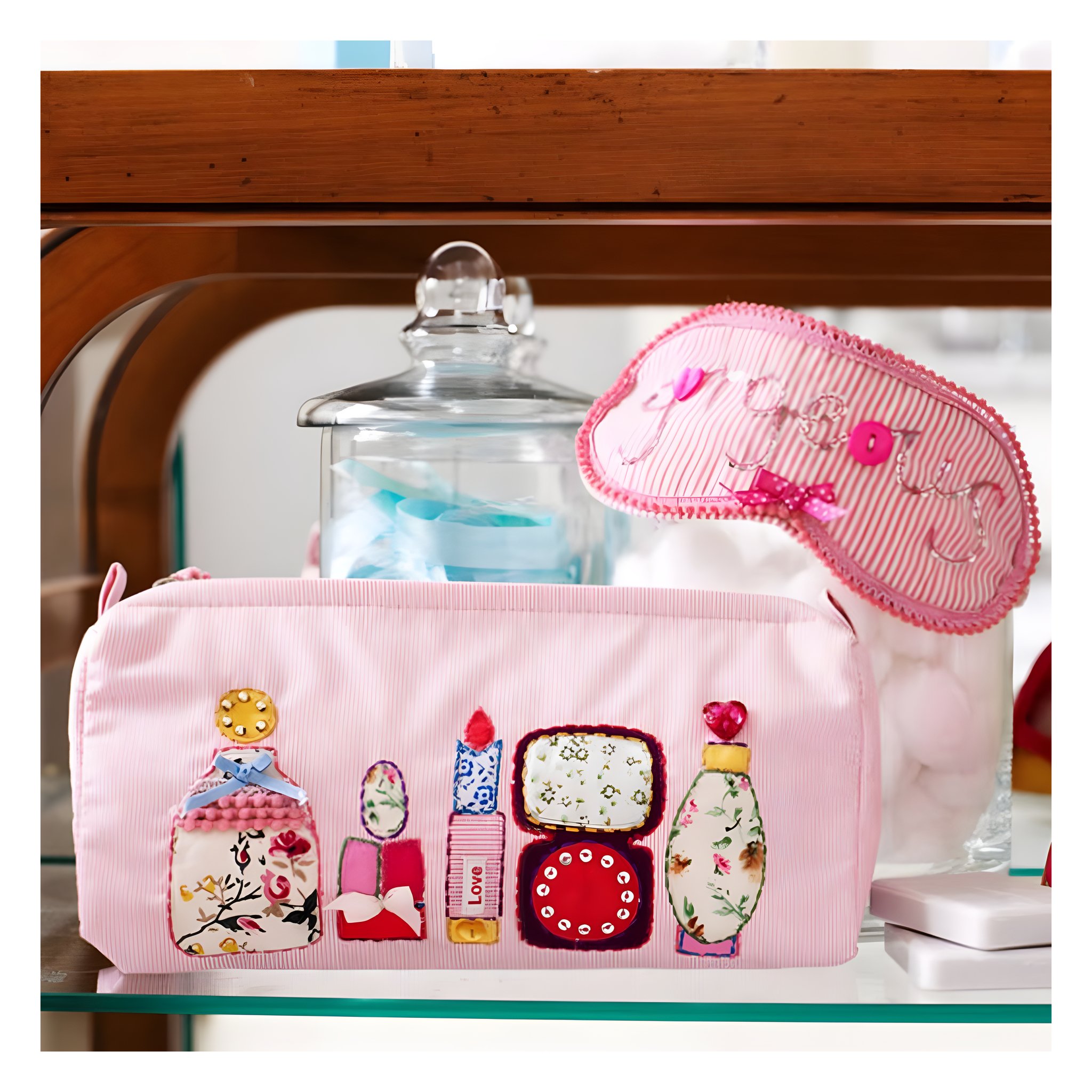 Button Girl Bestickte Kosmetiktasche