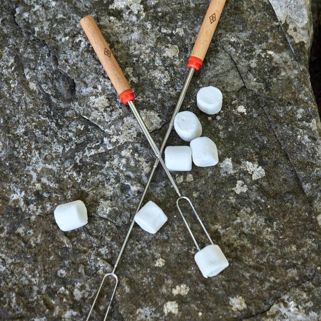 Telescoping Roasting Forks von Gentlemens Hardware