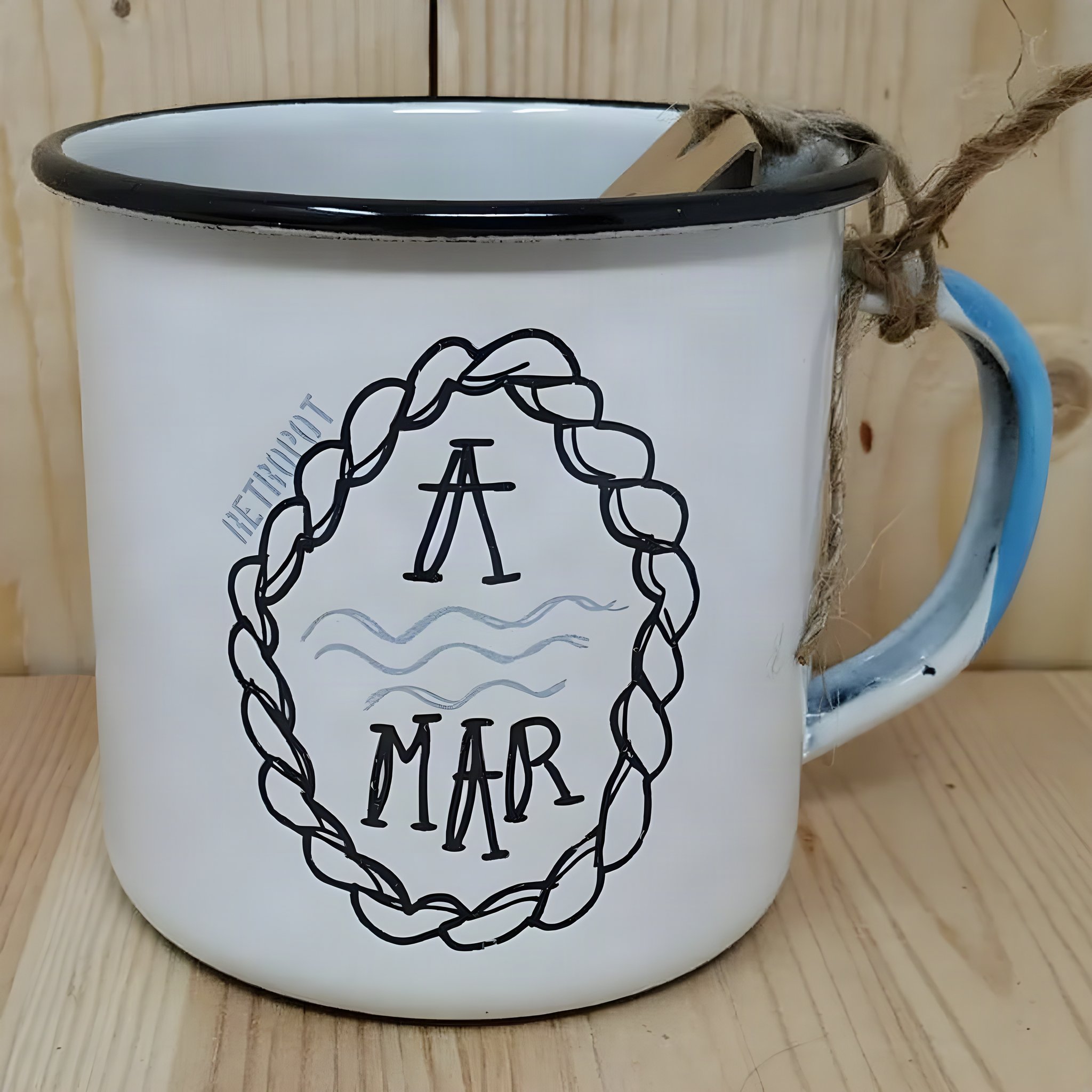 Emaille Tasse a Mar von Retropot