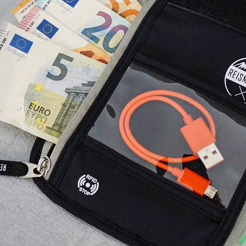 RFID-Brustbeutel
