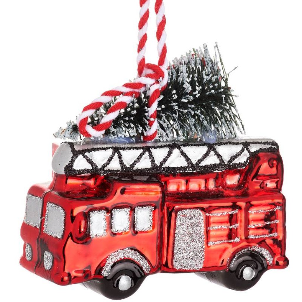 Weihnachtskugel Feuerwehrauto mit Weihnachtsbaum von Sass and Belle