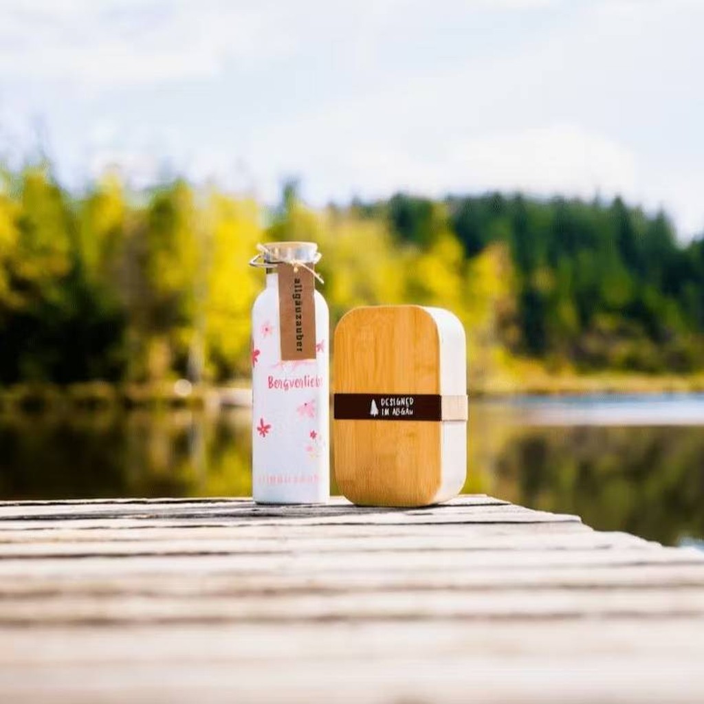 allgäuzauber Geschenkpaket Bergverliebt Themosflasche und Brotbox