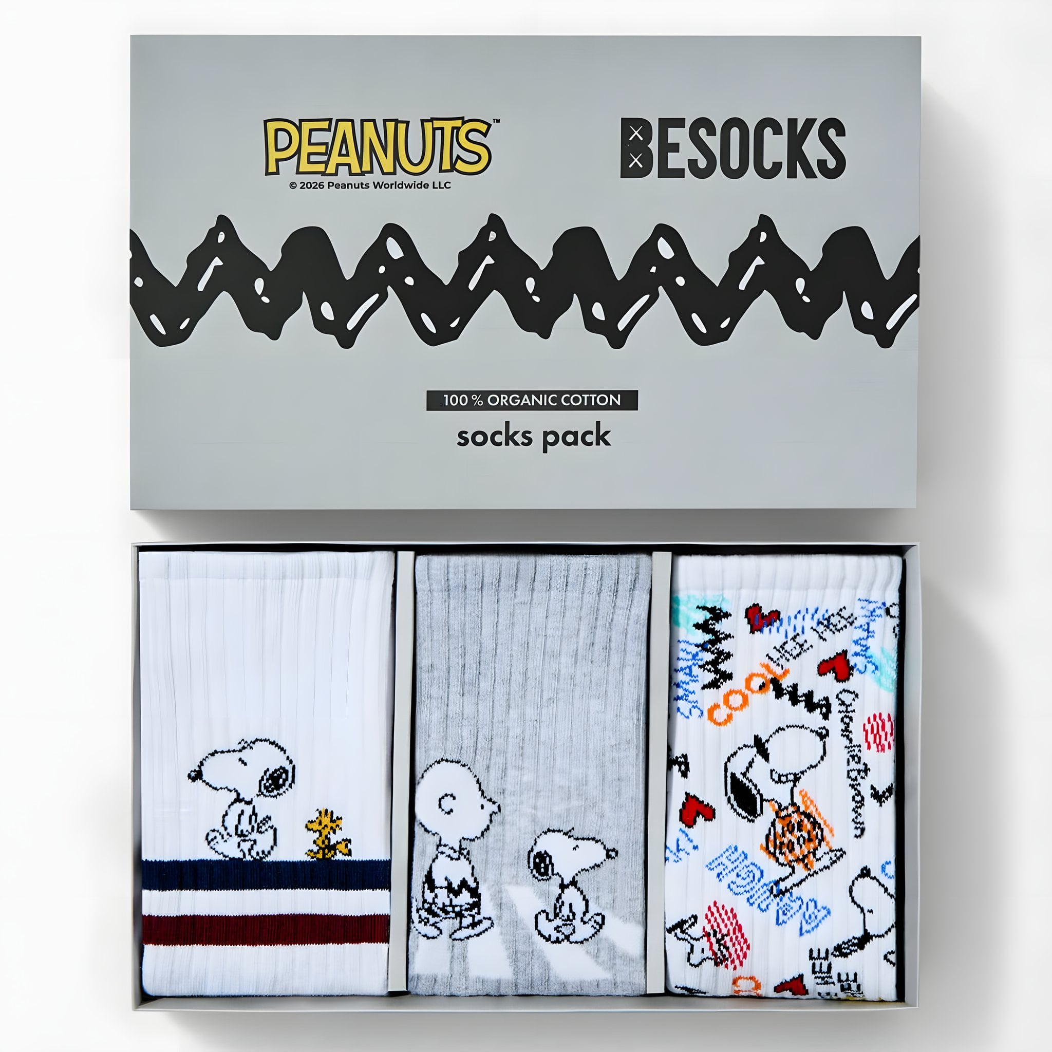 Snoopy Street socks set: grey gift box with three pairs of Peanuts socks in white and grey