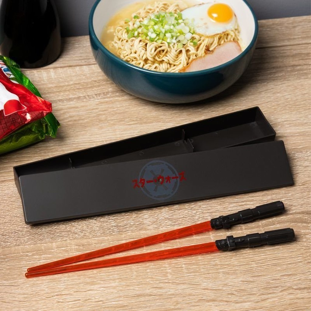 Lichtschwert-Essstäbchen