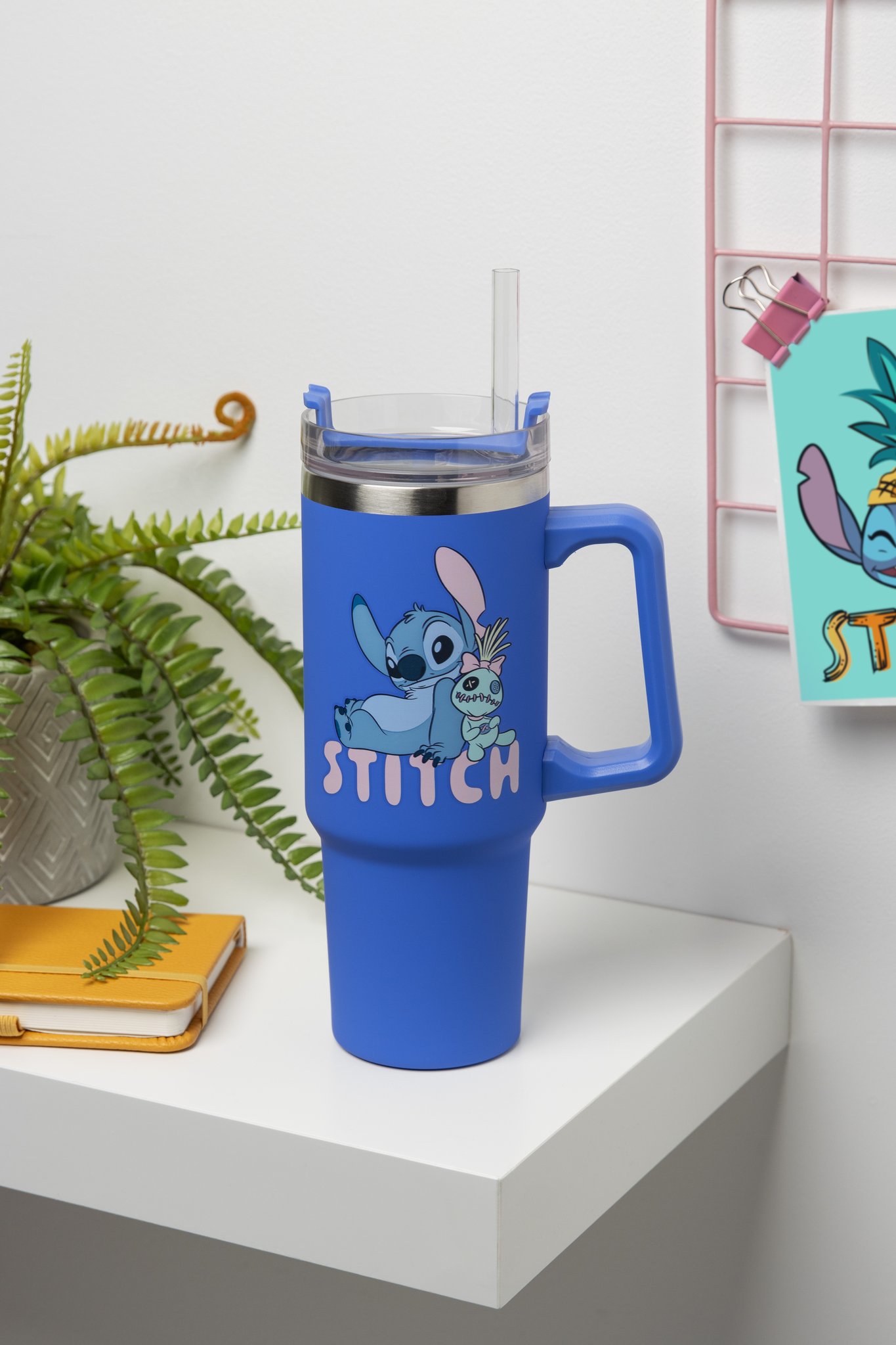 Gobelet isotherme Stitch de Paladone – vue détaillée