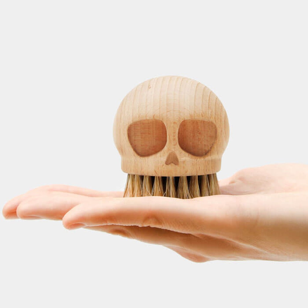 Totenkopf Bürste von Suck UK