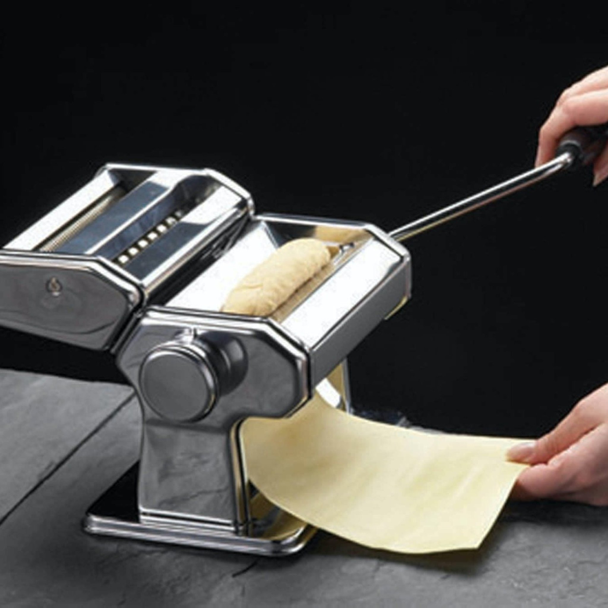 KitchenCraft Deluxe Pasta Machine rolling pasta dough