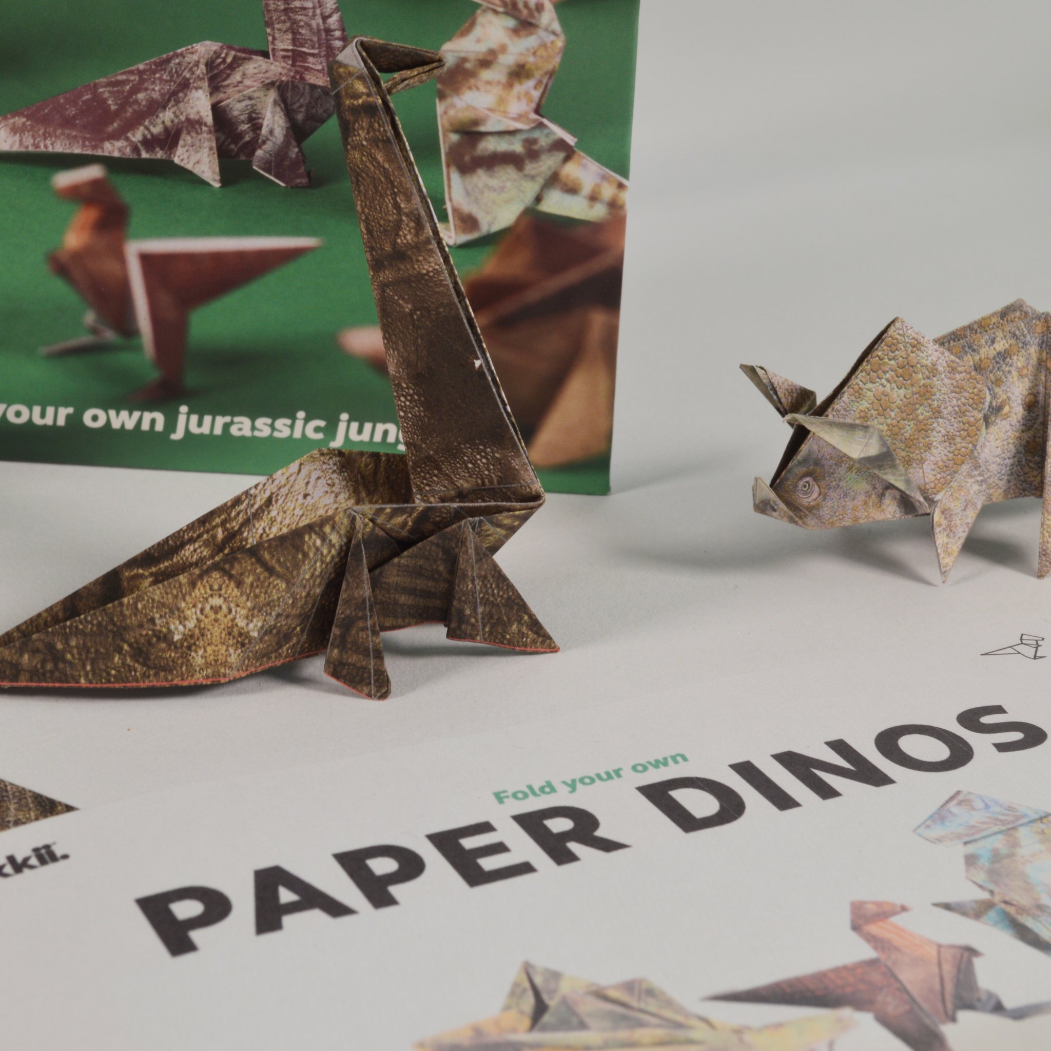 Paper Dinos origami set – folded dinosaurs on the folding sheet