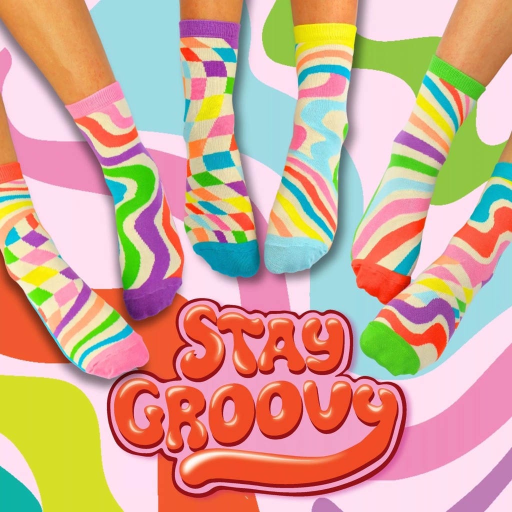 Stay Groovy Sockenset mit bunten Retro Socken