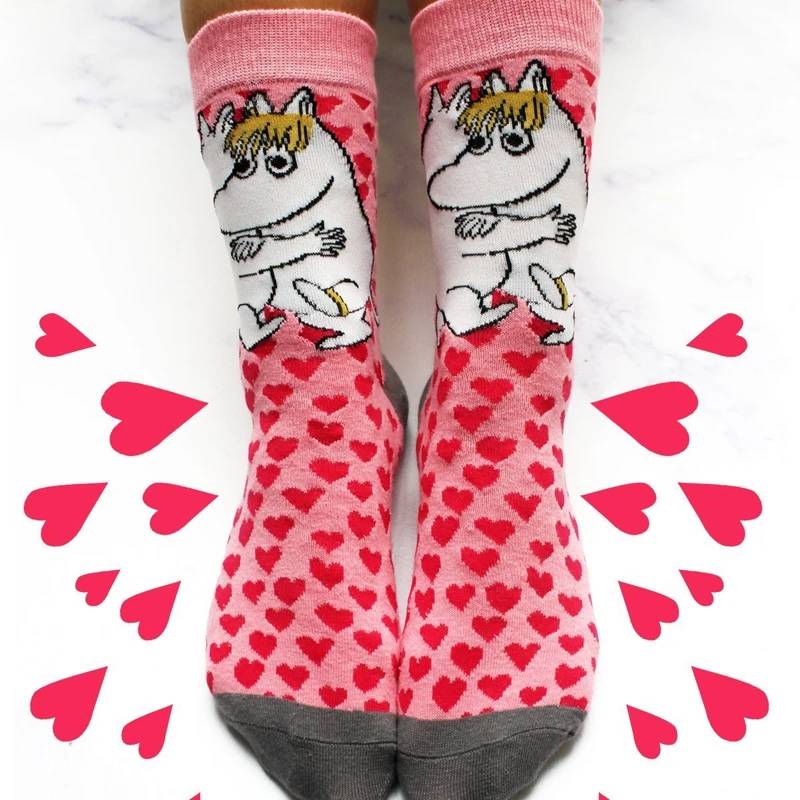 Mumins Herz Socken von disaster design