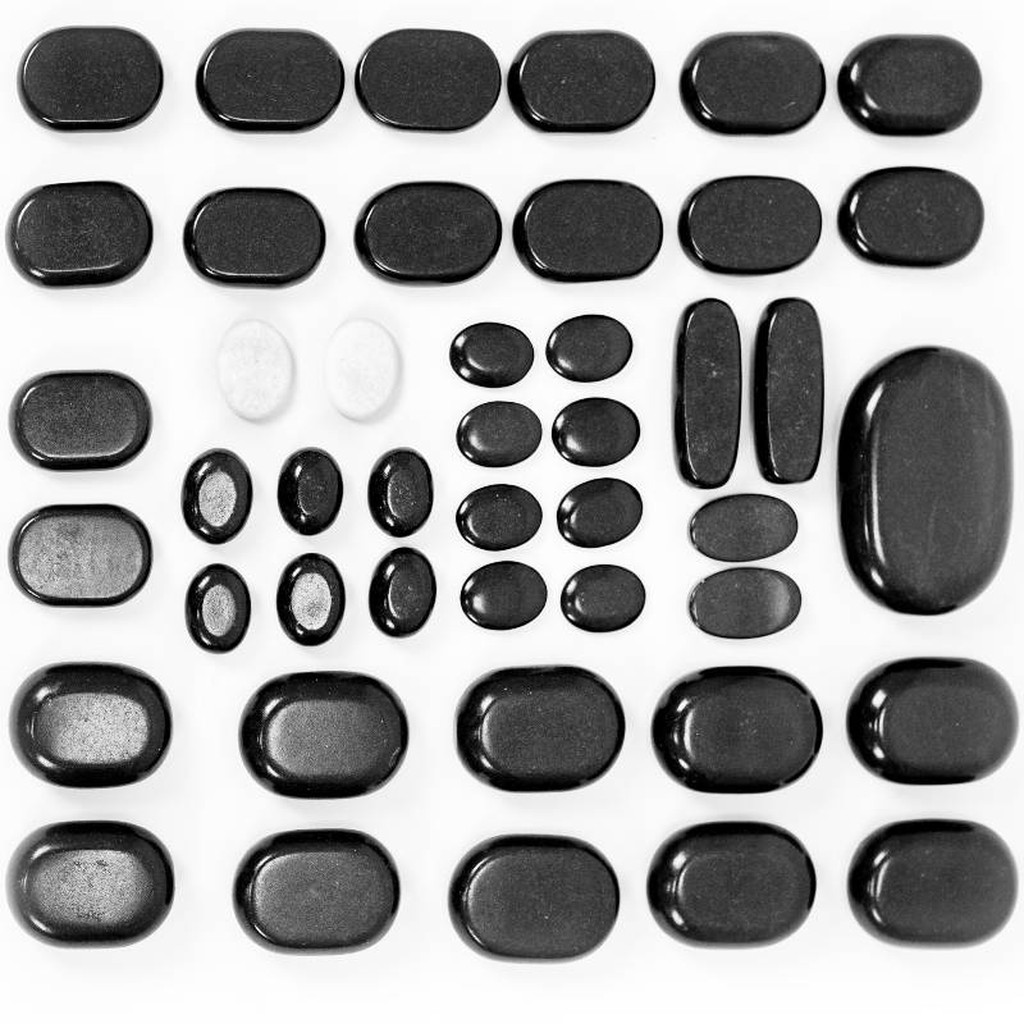 Akito Basalt Massage Steine-Set