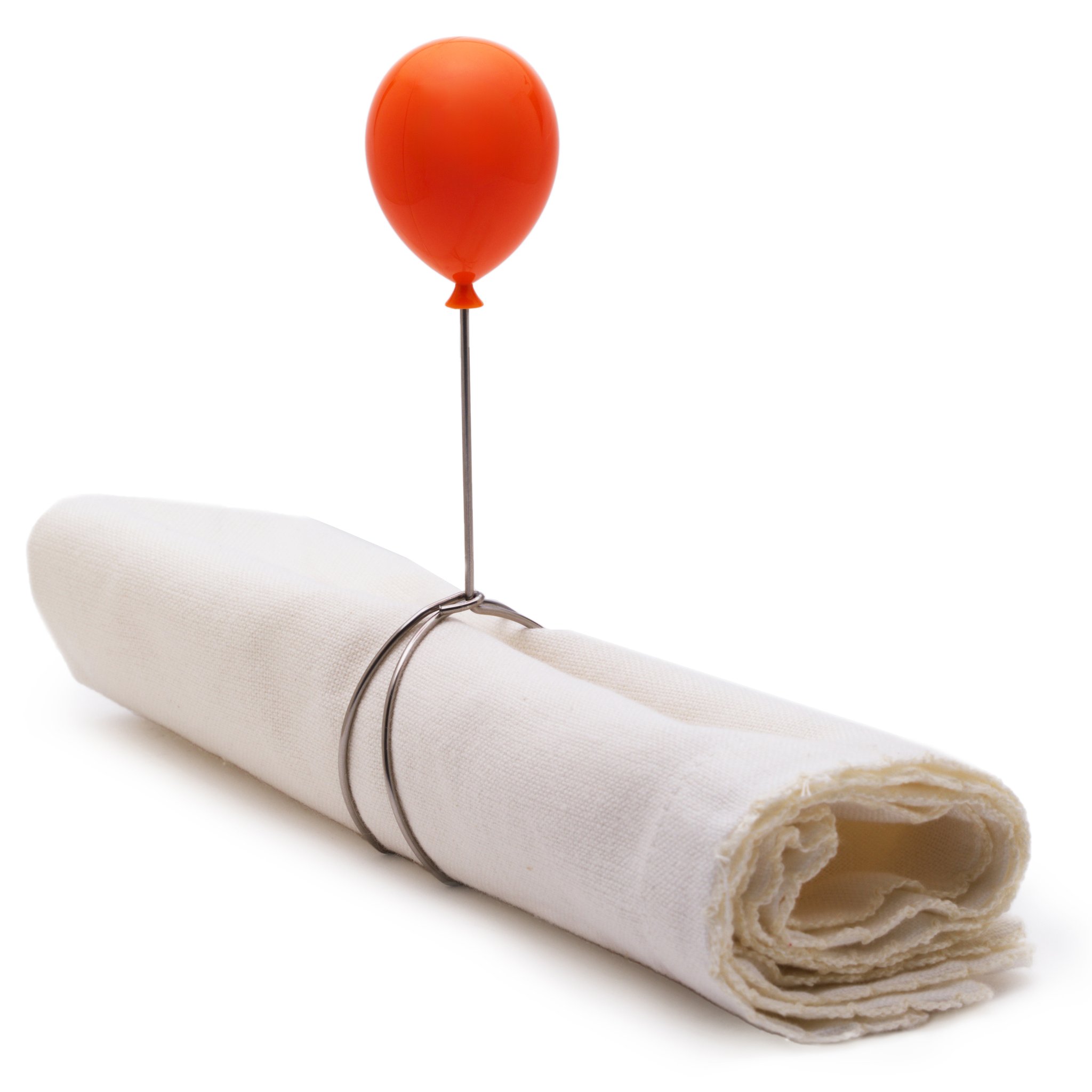 Balloonapkins Serviettenring mit rotem Ballon an gerollter Serviette